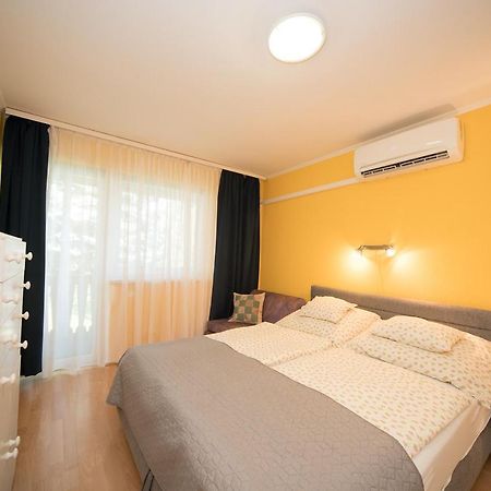 Siesta Vendeghaz Villa Eger Bagian luar foto