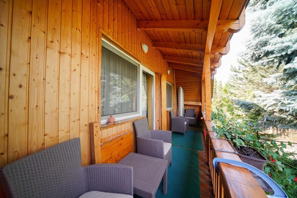Siesta Vendeghaz Villa Eger Bagian luar foto